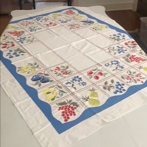 Vintage tablecloth. Fruit motif. Anthropologie